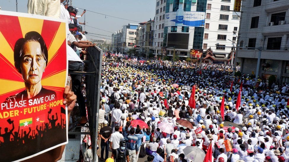 MYANMAR: Protesters defy military warning in mass strike 8 117110244 hi065853581
