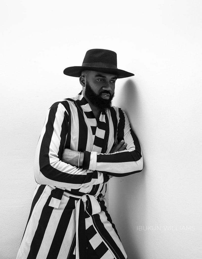 Monochromatically fab… 16 Screenshot 20210411 232251