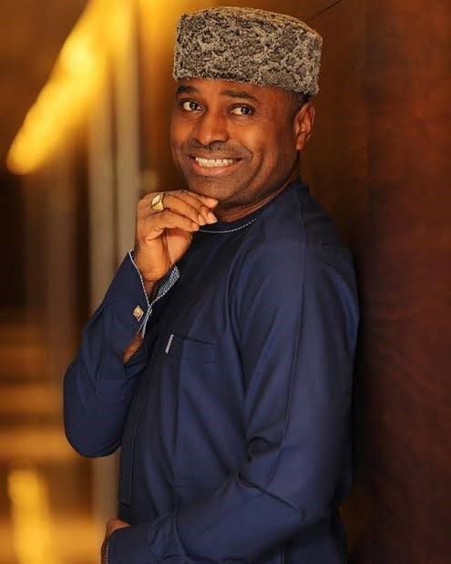 Meet Joseph Benjamin… now an ‘abroadian?’ 9 olk