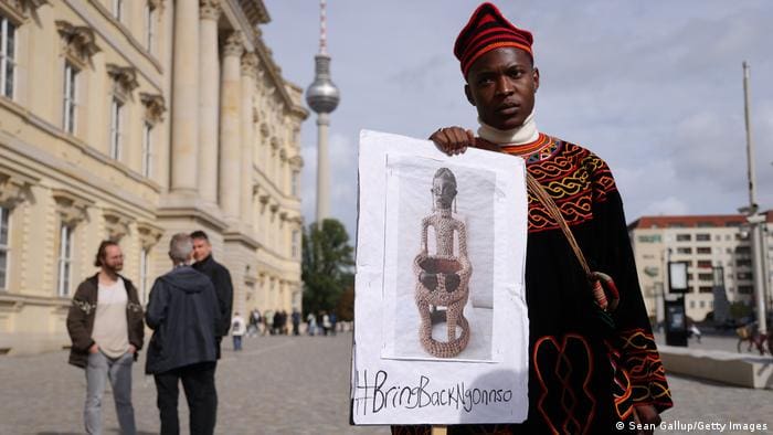 Germany to return looted artifacts to Africa 7 62281763 401