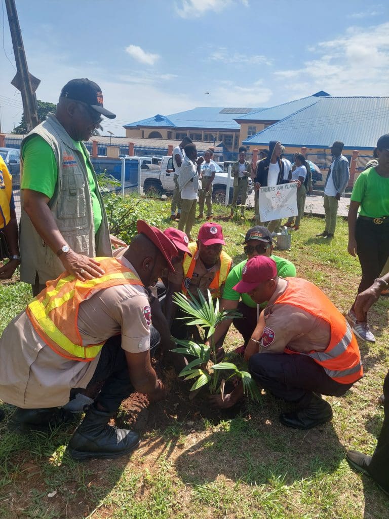 FRSC planting a tree