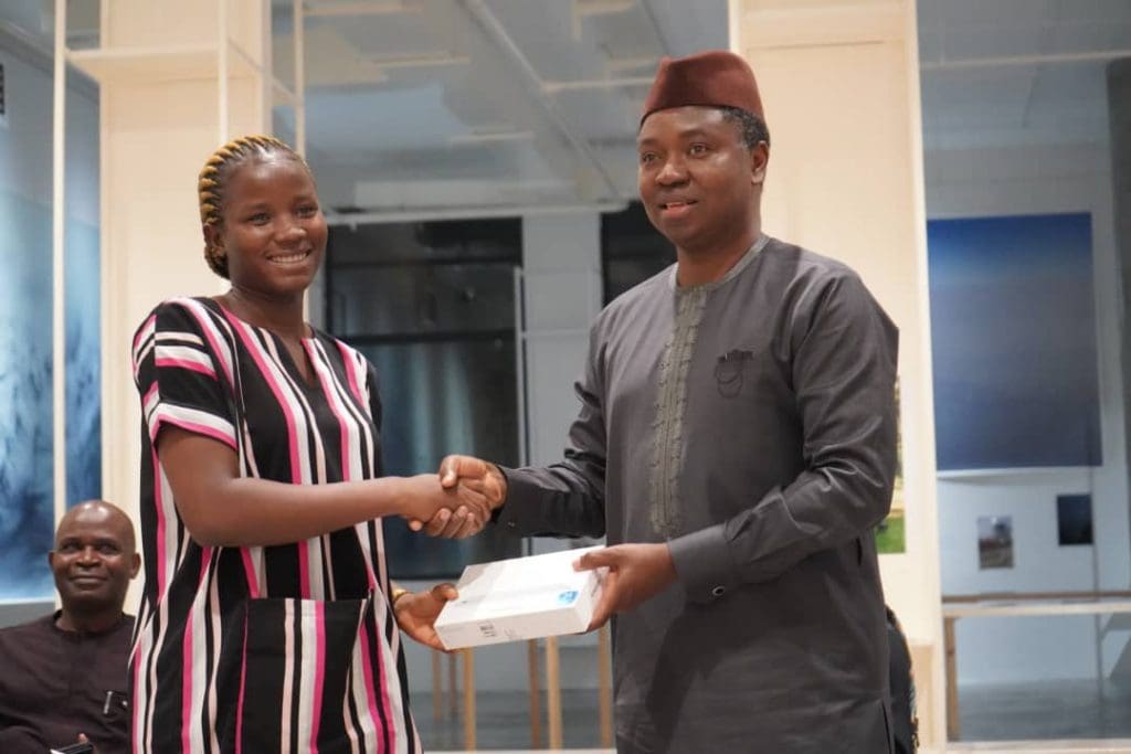 When Abubakar Ibrahim, Jude Idada held reading court with Tillmans’ ‘Fragile’ as photographic backdrop at Art Twenty One, Lagos 9 IMG 20220624 WA0022 1024x683 1