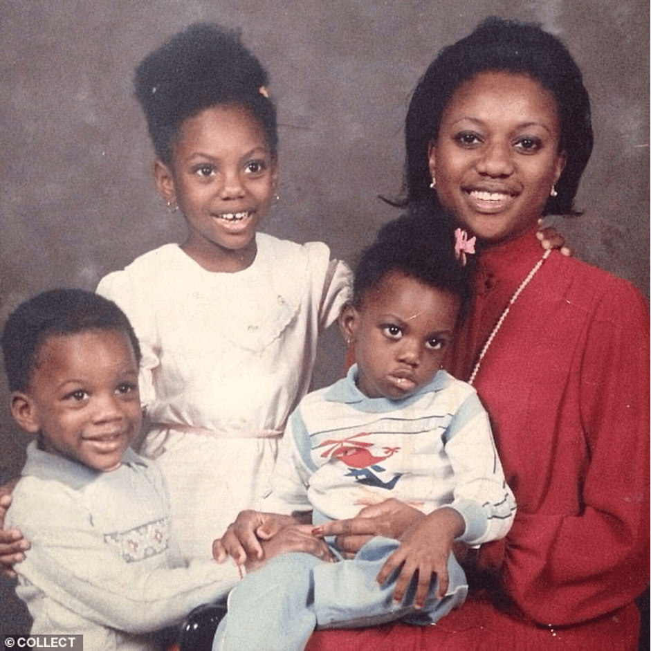 Kemi with Mother and siblings