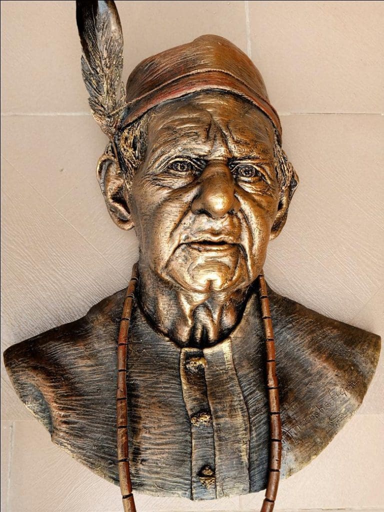 Writers, literary activists converge on Oxford to honour a 'grand lover of African Letters', James Currey 9 JAmes Currey Bust 1