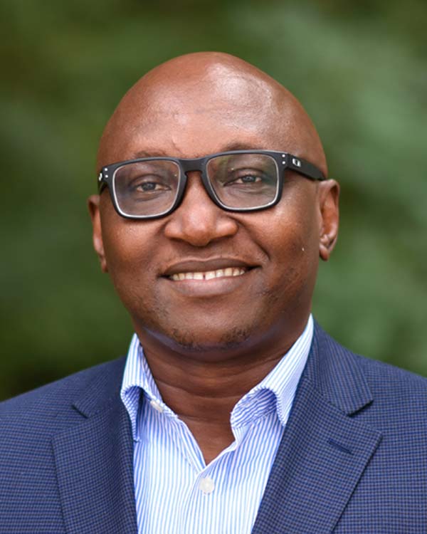 Ugor Paul Ushang Portrait 600x750 2021 22