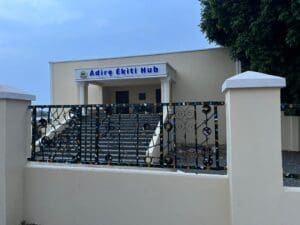 Adire Ekiti Hub... Building hope and investing in the future 8 Adire ekiti Hub 2